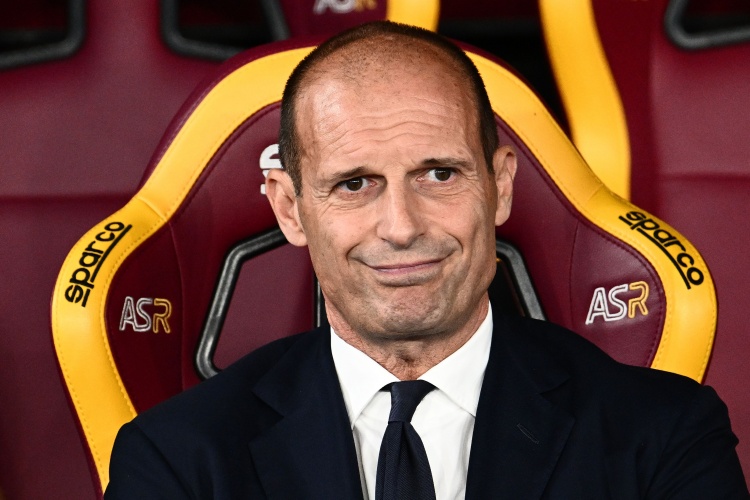 意天空：阿莱格里昨日与总监塔雷共进晚餐，探讨米兰之后引援计划