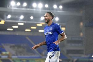 电讯报：纽卡考虑免签28岁前锋勒温，球员上赛季3球1助攻