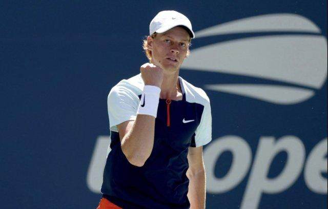 1662487138327043716.jpg 辛娜.jpg